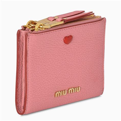 miu miu wallet pink heart